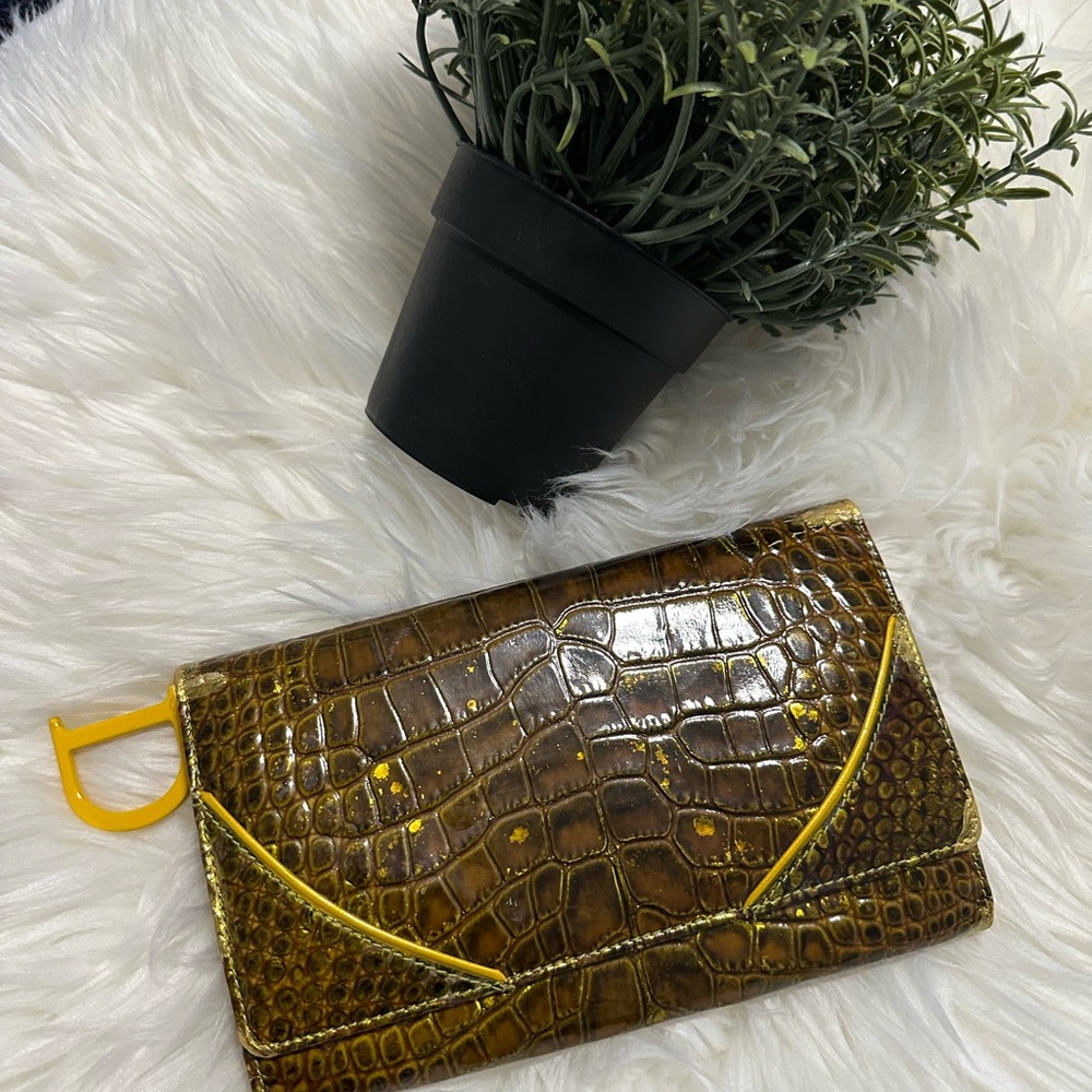Christian Dior Elegant Crocodile Pattern Wallet in - Brown, Yellow and Gold